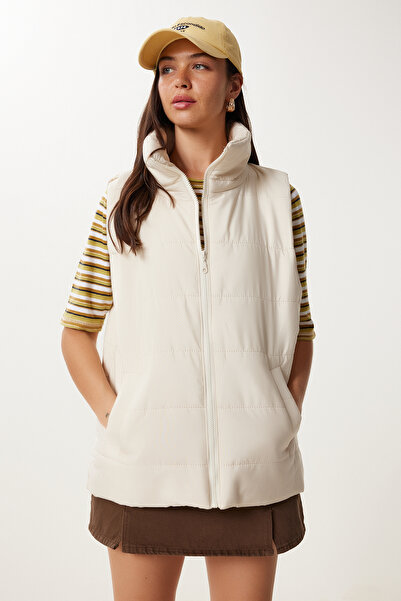 Happiness İstanbul Kadın Krem Fermuarlı Dik Yaka Şişme Yelek QA00006