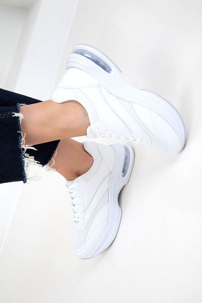 SOHO White Women's Sneaker 20763