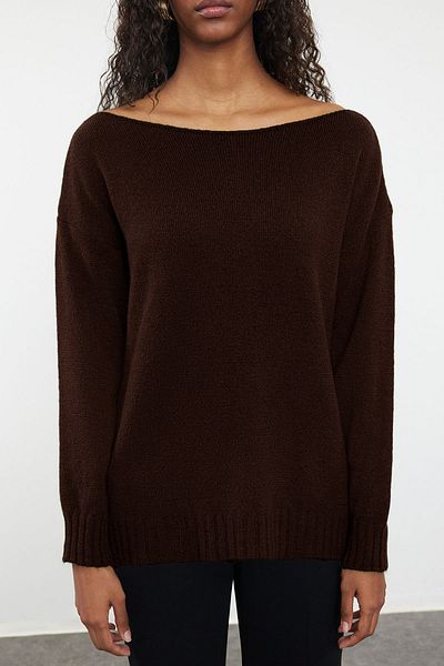 Trendyol Collection Кафяв вълнен трикотажен пуловер с деколте тип лодка TWOAW25KZ00010