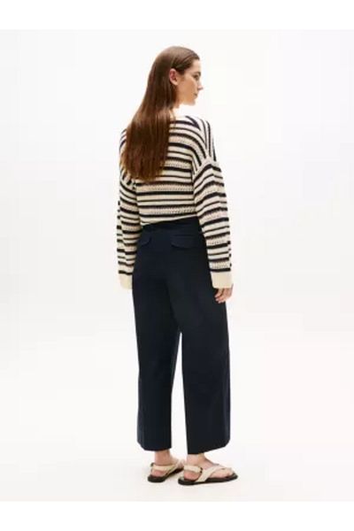 Tommy Hilfiger PANTALONI CHINO DIN BUMBAC, CU CROCIERE LARGIĂ LA GLEZNĂ