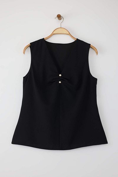 Trendyol Curve Black Crepe Woven Plus Size Blouse