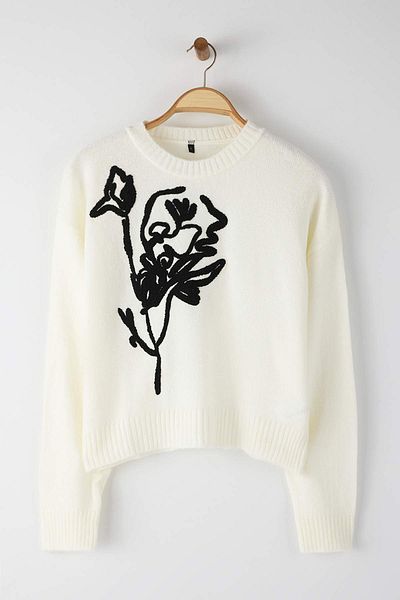 Trendyol Collection Ecru Soft Textured Embroidered Knitwear Sweater Twoaw26Kz00052