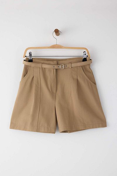 Trendyol Collection Βιζόν Gabardine Cotton Belted City Boy Shorts & Bermuda TWOAW26SR00009