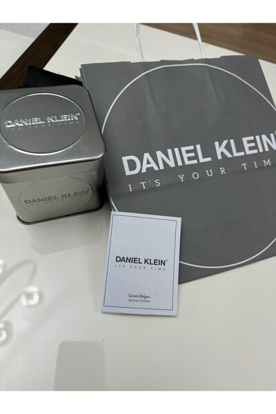 Daniel Klein Dkf.2315a Yeni Trend Gümüş Renk Kasa Siyah Deri Kayışlı Köşeli Kadın Kol Saati
