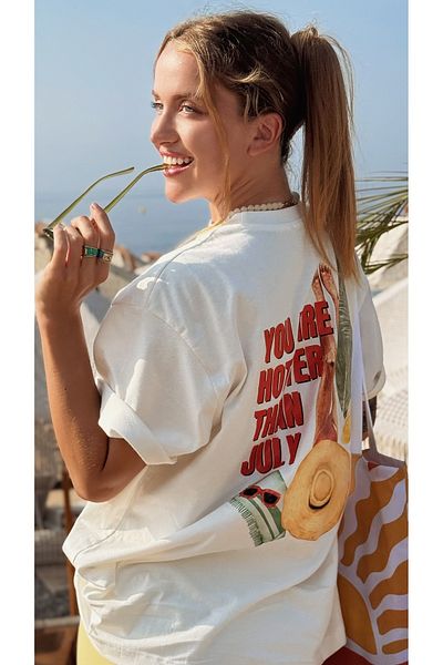 Le'sluette shadow of style You Are Hotter Than July Printed Oversize 100% Cotton T-Shirt