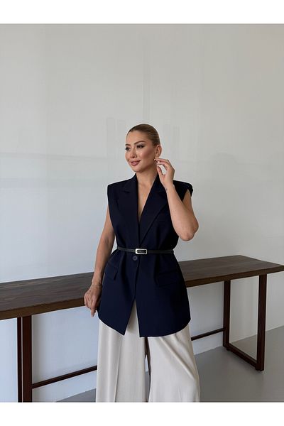 Nadrina Elegant Oversize Vest with Gold Buckle Belt and Padding