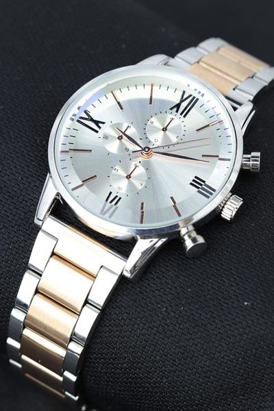 Leerybee Silver Color Steel Strap Unisex Wristwatch