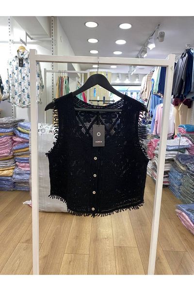 rengamoda Women's Lace Detail Buttoned Knitwear Vest