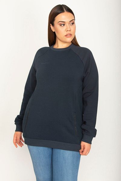 Şans Tekstil Women's Navy Blue Cup and Zipper Pocket Detailed Raglan Sleeve Sweatshirt 26a26511