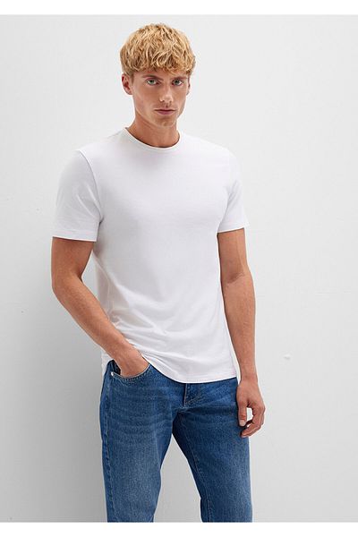 Mavi Weißes Stretch-Basic-T-Shirt mit tailliertem Schnitt 061747 -620