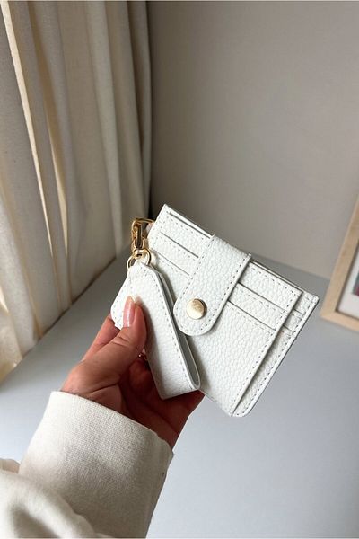 Yuka Atelier Velina Minimal Wallet with Keychain and Card Holder Detail