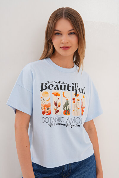 Basics&More Γυναικείο μπλουζάκι μπλε oversized – Botanik με τύπωμα ,Beautiful...