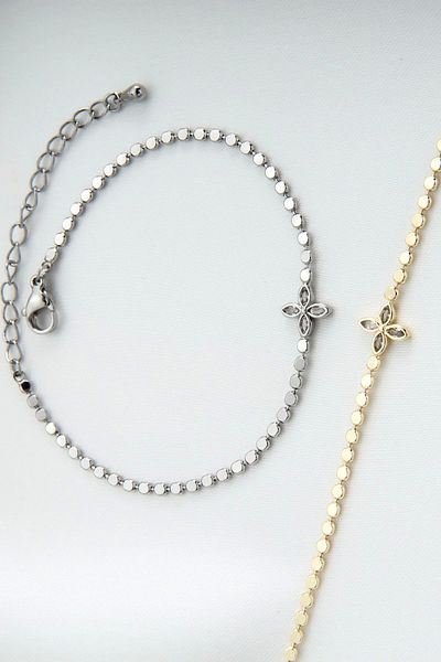 Leo'Stone V.I.P Series Crushed Chain Clover Flower Model Colorfast Non-Tarnish Guaranteed Women's Steel Bracelet