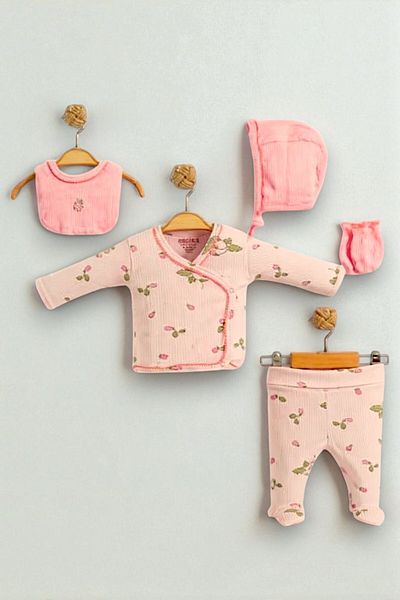 Necix's 5 Piece Newborn Hospital Discharge Set – Floral Patterned 100% Cotton Baby Girl Set (0-3 Months)