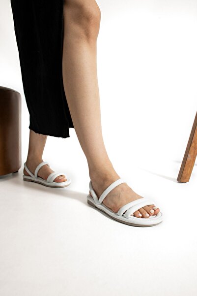 Moda Devrin Beyaz Kadın Geçme Sandalet