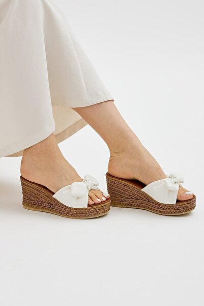 Moda Devrin White Adjustable Bow Wedge Heel Women's Slippers Heeled Slippers