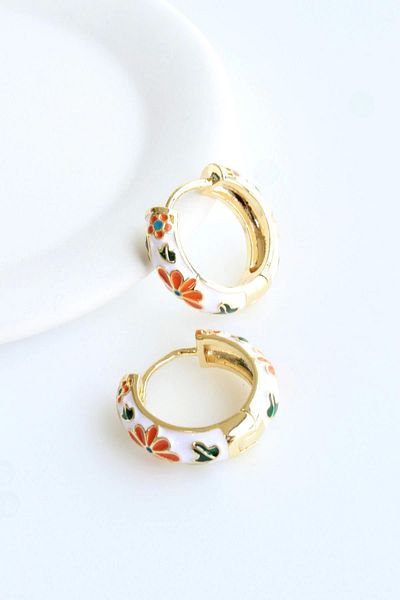 Leo'Stone Enameled Colorful Flower Hoop Design Does Not Tarnish Does Not Lose Color Women's Steel Earrings
