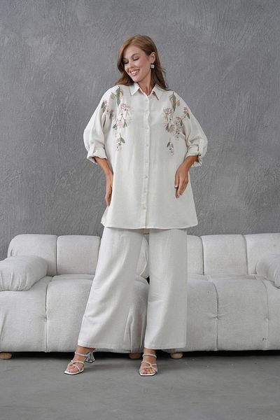 BURRASCA Oversize Linen Set with Embroidered Stones