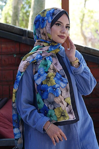 AFVENTE Hydrangea Flower Pattern Saks Soft Cotton Shawl