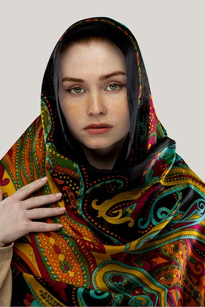 Hint İpek Ochre Ethnic Patterned Indian Silk Shawl