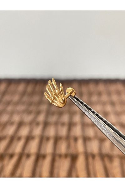Rupen Kraft 316 L Surgical Steel Skeleton Hand Model Lip Cartilage Helix Tragus Piercing