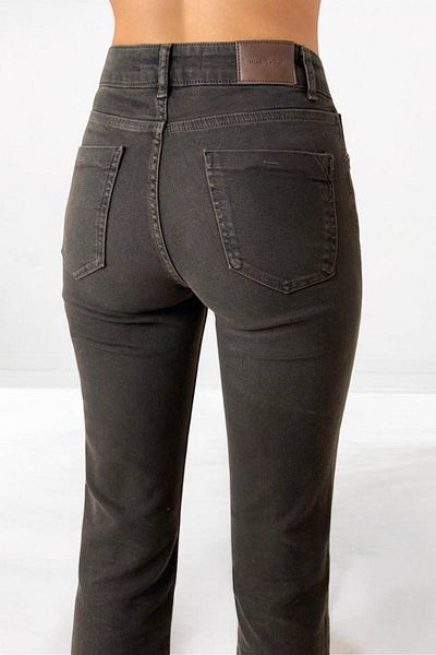 LACARINO 7403 Модел Lacarino Мини разкроени панталони