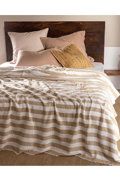 Madame Coco Aviral Double Cotton Bedspread - Beige