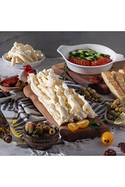 Peynirci Baba Yöre Tam Yağlı Örgü Çeçil Peyniri 3 X 250 gr (750 gr)