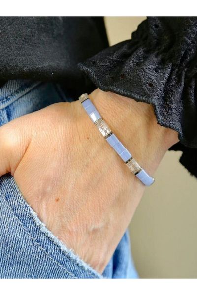 NAZLI TAKILAR Baby Blue Elastic Summer Tila Bracelet