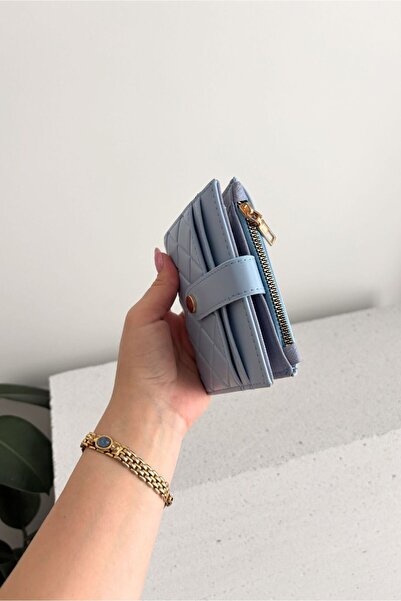 Yuka Atelier Πορτοφόλι Ruby μεσαίου μεγέθους από συνθετικό δέρμα με καπιτονέ λεπτομέρεια