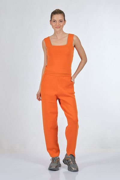 Lal Triko Lal Minimalist Crop Knitwear Set - Comfortable and Stylish Daily Style
