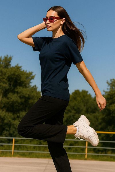Rich Γυναικείο μπλουζάκι Navy Blue 100% βαμβακερό Oversize Basic – Άνετο μπλουζάκι με λαιμόκοψη