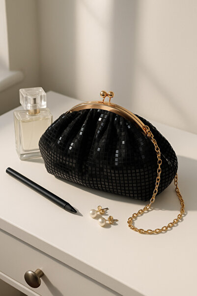 Seline Atelier Siyah Payetli Metal Klipsli Zincirli Abiye Çanta