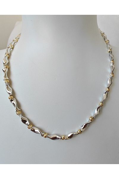 MagicStone Dorika Detailed Spiral Yellow Silver Casting Necklace