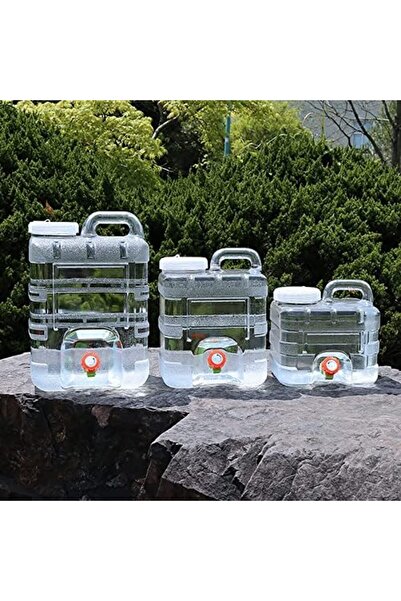 Generic Gallon Large Capacity Clear Plastic Water Tank - Durable PC Material, Spigot Equipped, Ideal for Cam