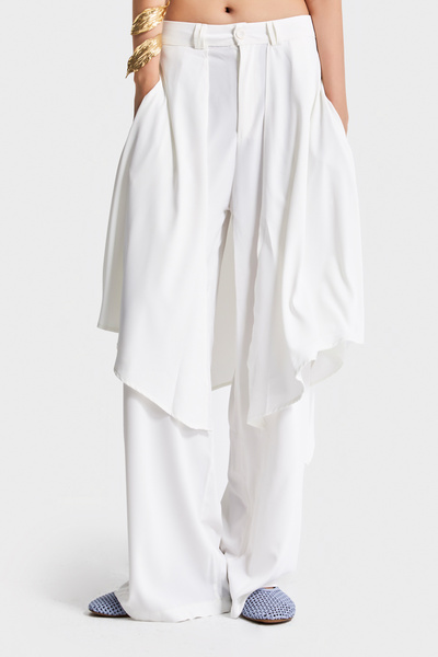 its basic Women's Ecru Color Super Loose Cut Special Design Trouser Skirt