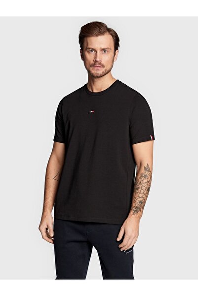 Tommy Hilfiger Essentials Small Logo T-Shirt Black Regular Fit