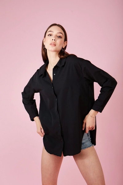 MEECY Women's Black Buttoned Back Oversize Poplin Shirt