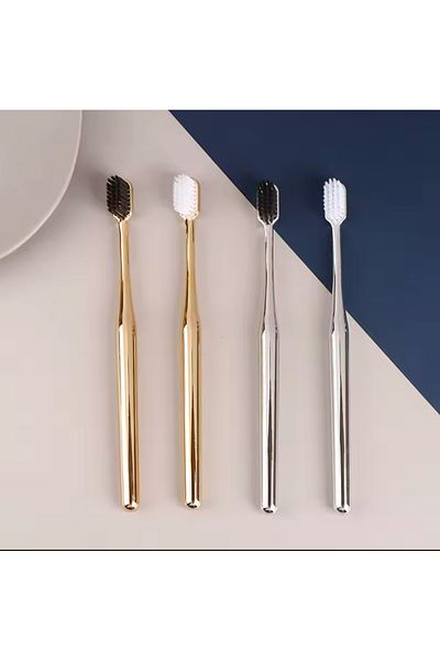 so shine tr Gold and Silver Toothbrush - 4 Pieces