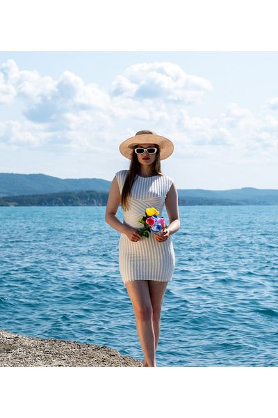 S&A Collectionn Rochie mini căptușită cu mâneci zero pentru femei