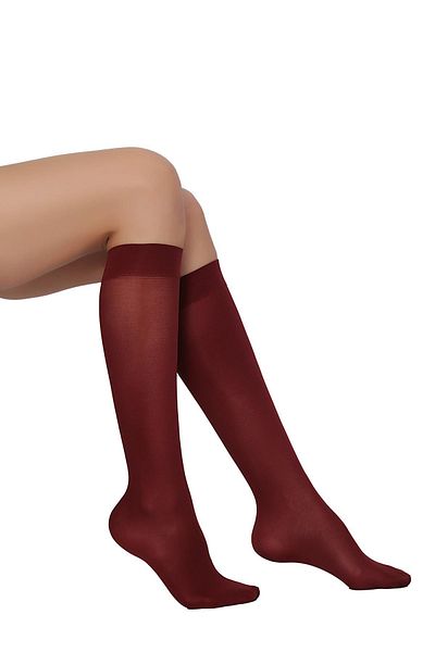 Daymod Mycro 50 Claret Red Knee Socks