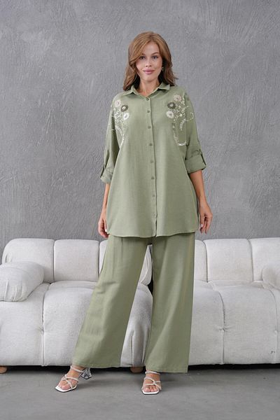 BURRASCA Oversize Linen Set with Embroidered Stones