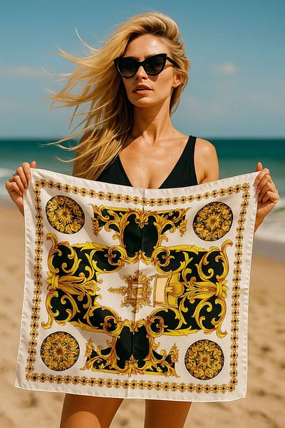 Axesoire 13722 Φουλάρι μπαντάνα με σχέδιο Versace