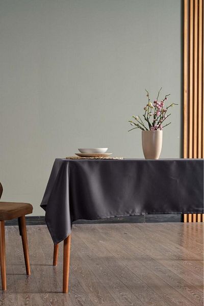 Mr. Stock Mr.Stock Satin Tablecloth 140x110 cm 15080