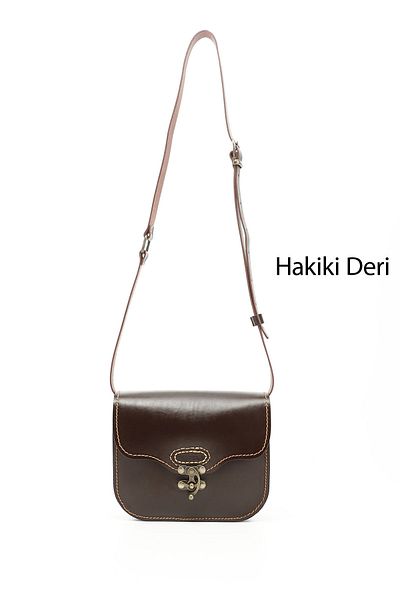 GÖNDERİ(R) Women / Girls Brown Antique Vaketa Genuine Leather Shoulder and Messenger Bag
