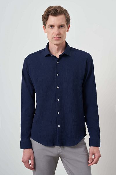Morven Ανδρικό πουκάμισο με πέτο με μοτίβο Navy Blue Seersucker Trend Dynamic Fit