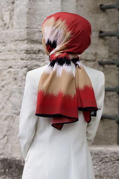 Vissona Mătase Medina de lux - model de frecvență, culoare burgundă, șal fără riduri 75x195, tip cusătură crep mușchi, cusătură italiană