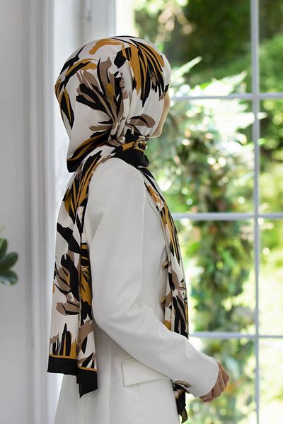 Vissona Πολυτελές Medina Silk Leaf μοτίβο μαύρο χρώμα 75x195 Ανθεκτικό σάλι Moss Crepe Τύπος ραφής Ιταλική ραφή