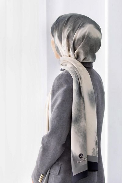 Vissona Γυναικείο σάλι Luxury Medina Silk Μαύρο
