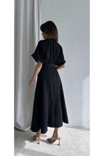 MEECY Maxi μαύρο φόρεμα με ζώνη